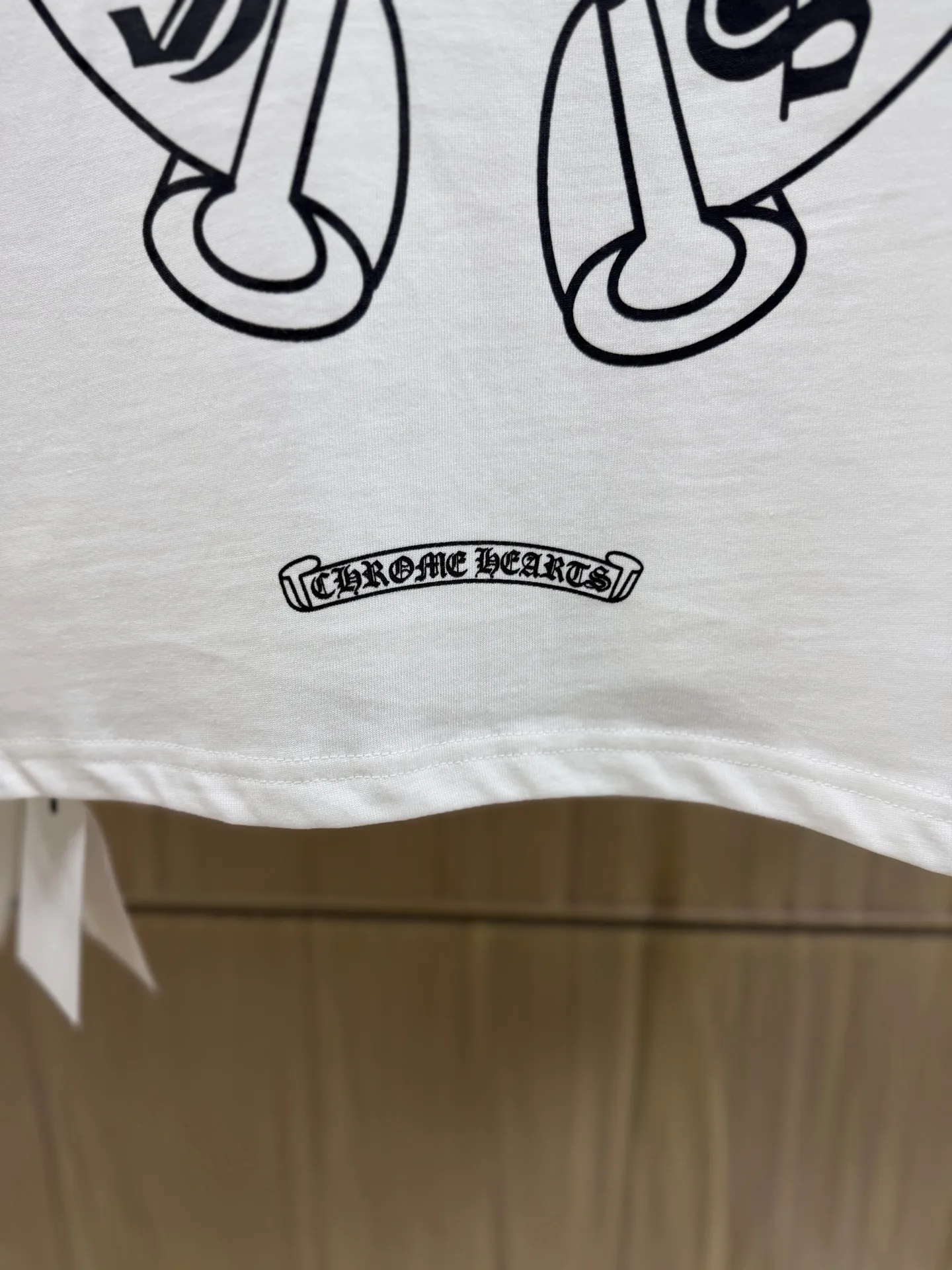 。【 In Stock】Chrome Hearts size S M L XL Chrome Hearts 32 ， 190G， ， ， ， 、 ， 。 ， ， ， Classic ， ， 。 ， ， 、 ， 。 YB ， ， 。 ， ， 。 ， ， ， ， ， ， ， Classic 。 ， ， Same Style ， ， ， ， Same Style。